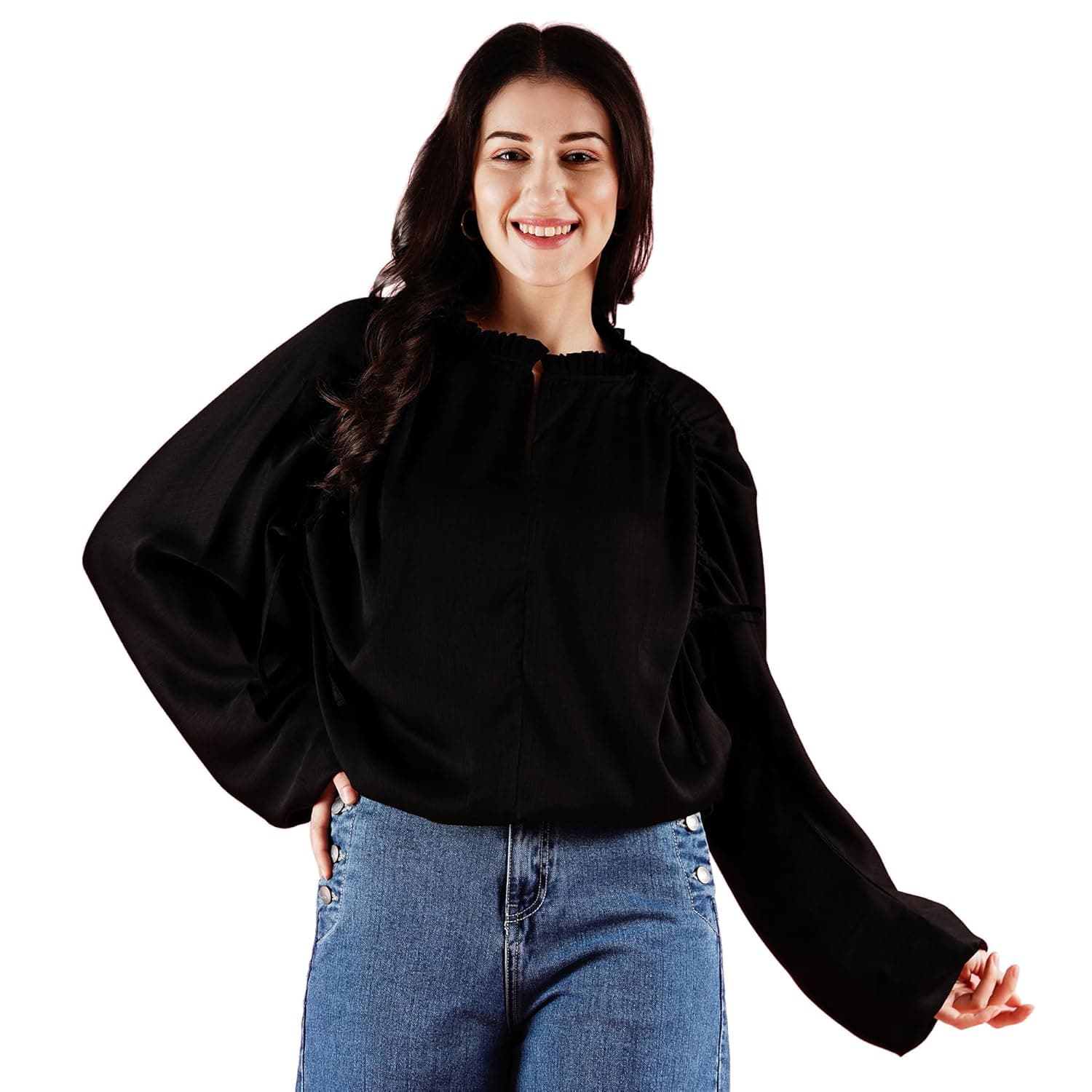 Globus Women Black Solid V-Neck Long Sleeves Top