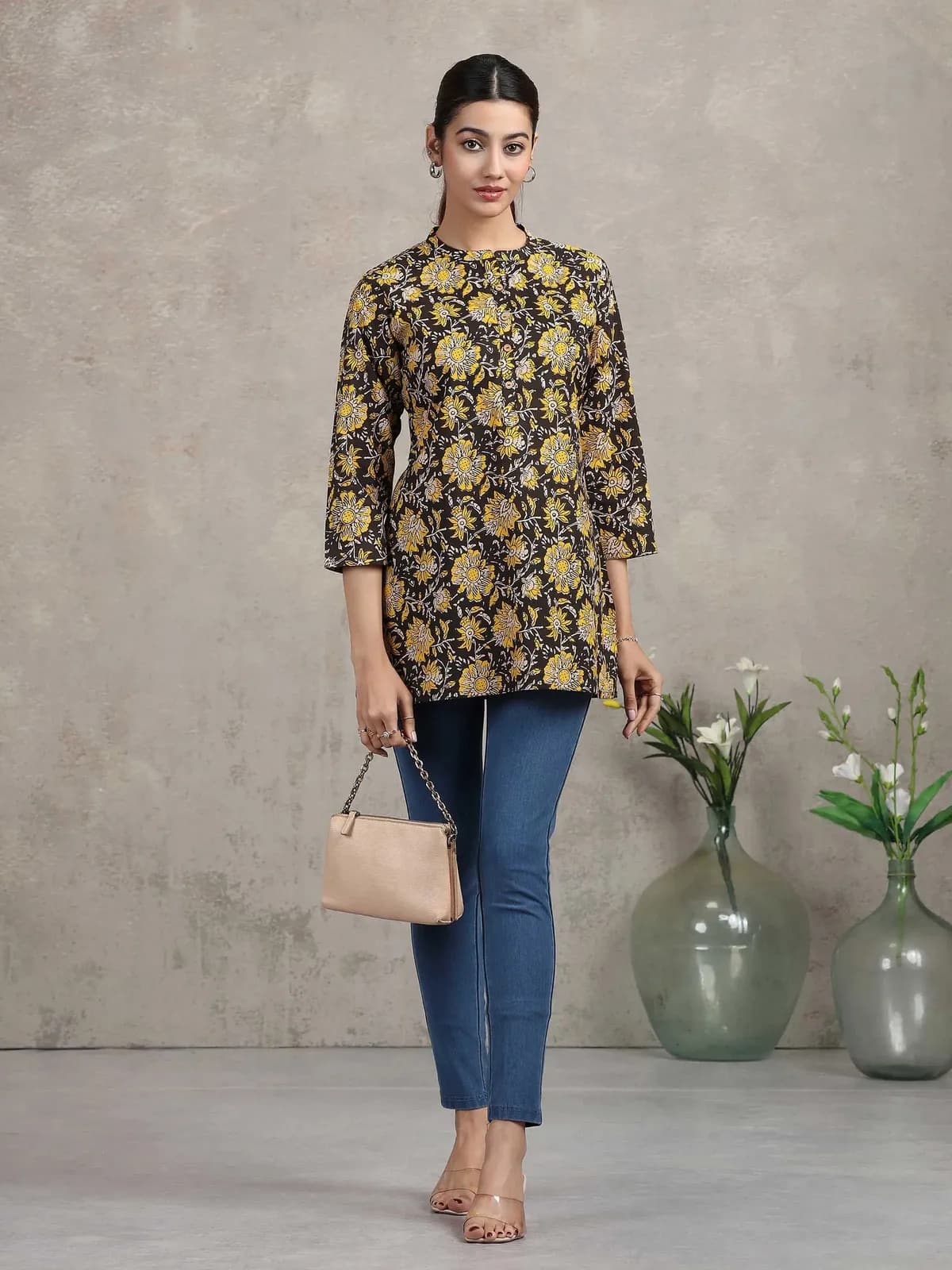 Black Floral Printed Straight Tunic - Barkha Boutique Kishangarh