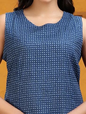 Indigo Cotton Straight Printed Sleeveless Kurta