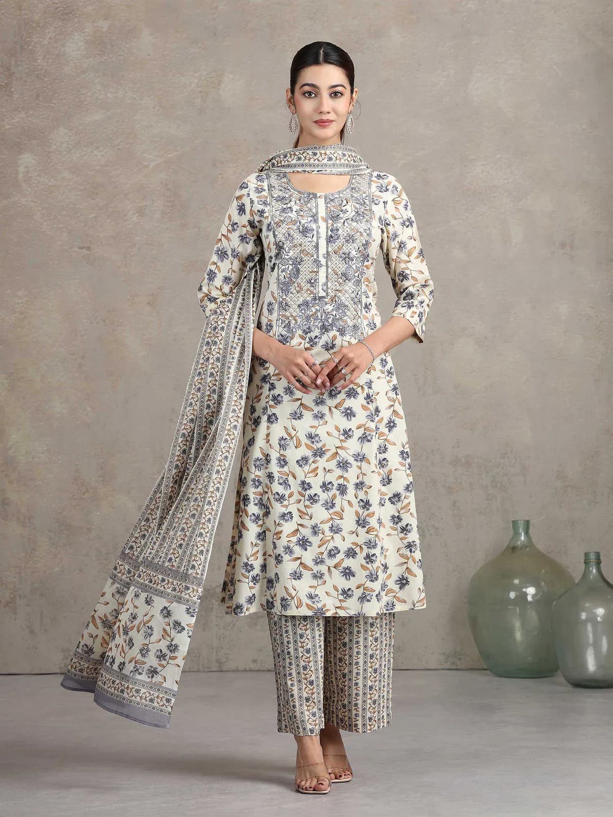 Off White Floral Embroidered Straight Ethnic Set - Barkha Boutique Kishangarh